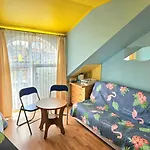 Wiemeda Homestay *