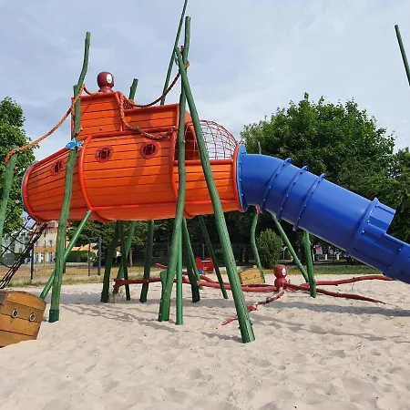 ホームステイ Wiemeda ウェバ